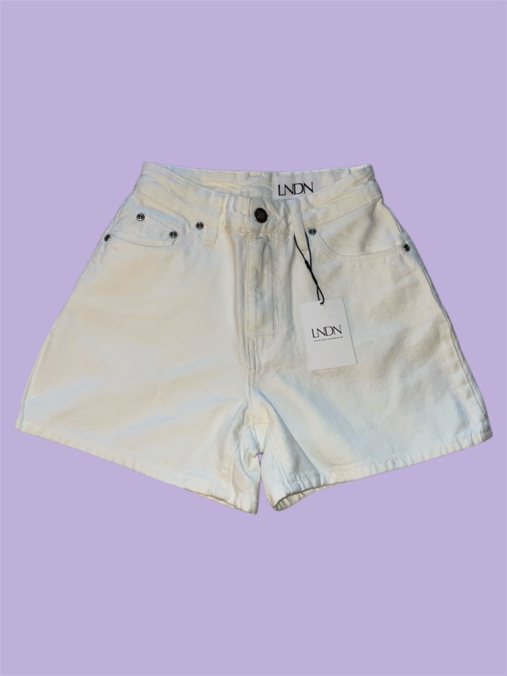 LNDN White Denim 5 Pocket 100% Cotton Shorts Size 22